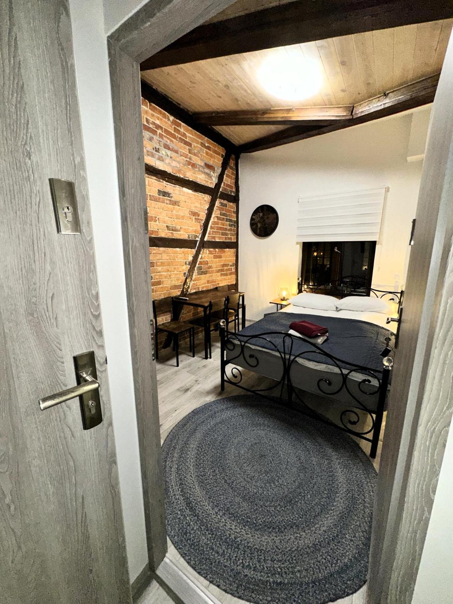 Piernikowy Kacik - Rynek Nowomiejski Z Klimatyzacja Apartment